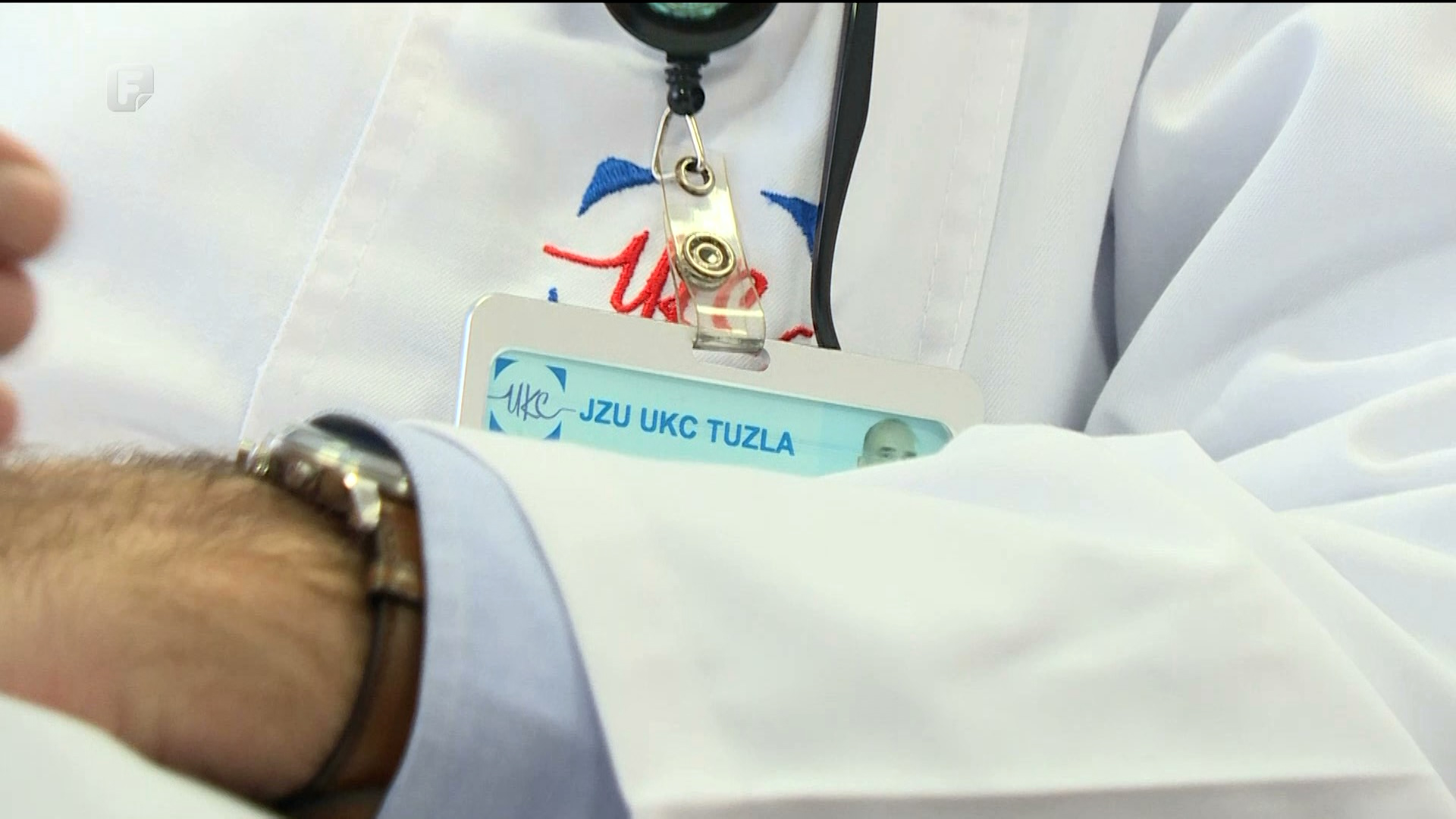 UKC Tuzla i dalje bez aparata za radioterapiju - padaju tenderi